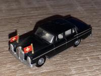 Mercedes 220