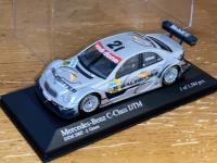 2005 Mercedes C-Klasse DTM #21 J. Green